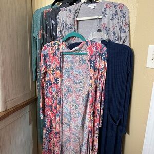 6 LuLaRoe Sarah’s, Size Small